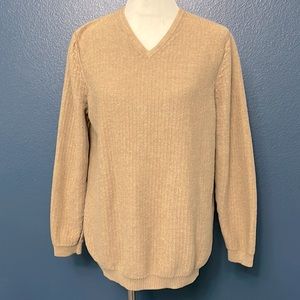 BREAKWATER SWEATER